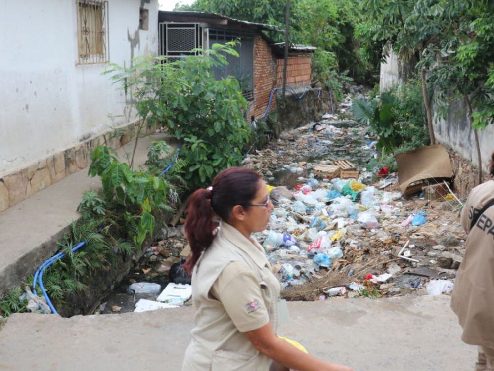 Rastrillaje en seis barrios capitalinos — Dengue